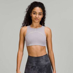 Lululemon Tough Train High-Neck Bra *Medium Support, C/D Cup 2022